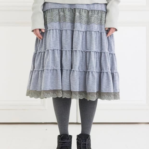 콜로신스 테일 미디 스커트