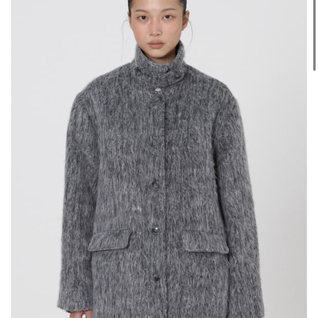 떨스티클럽  Hairy fur half coat (3온스) 하프 코트