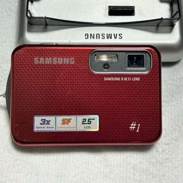작례O) 삼성 #1 빈티지 디카 레드 