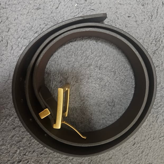 무신사 스탠다드 이탈리안 레더 벨트 30mm 골드 버클