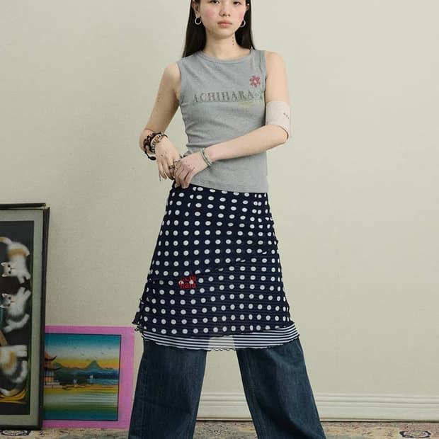 Achihara  민소매, 치마