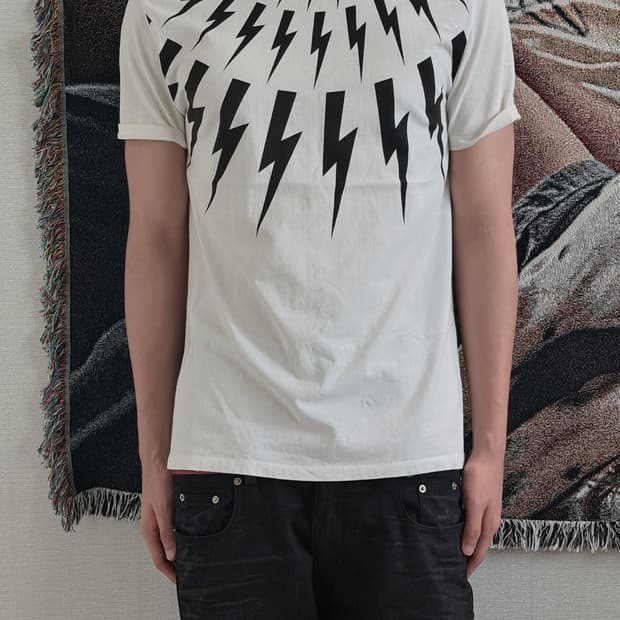 Neil Barrett 티셔츠