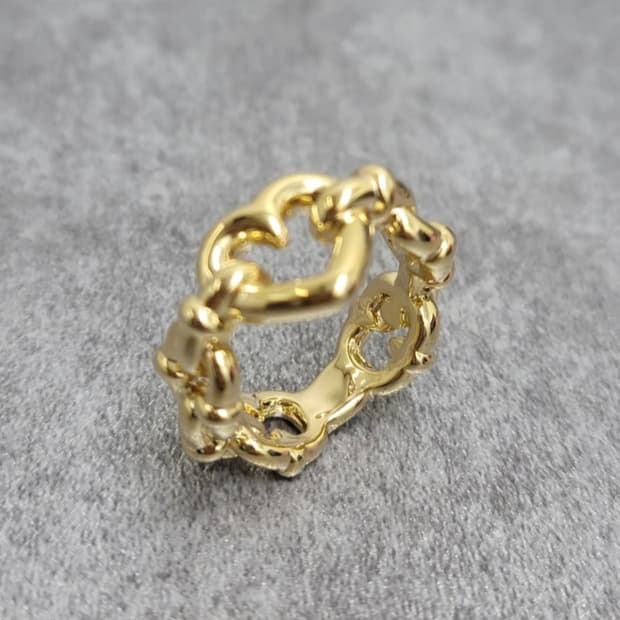 heart ring