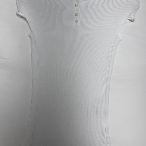 님프 오프숄더 니트