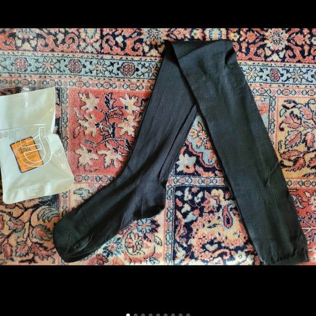 새상 엘린 메리노울 오버 니삭스 검정 챠콜