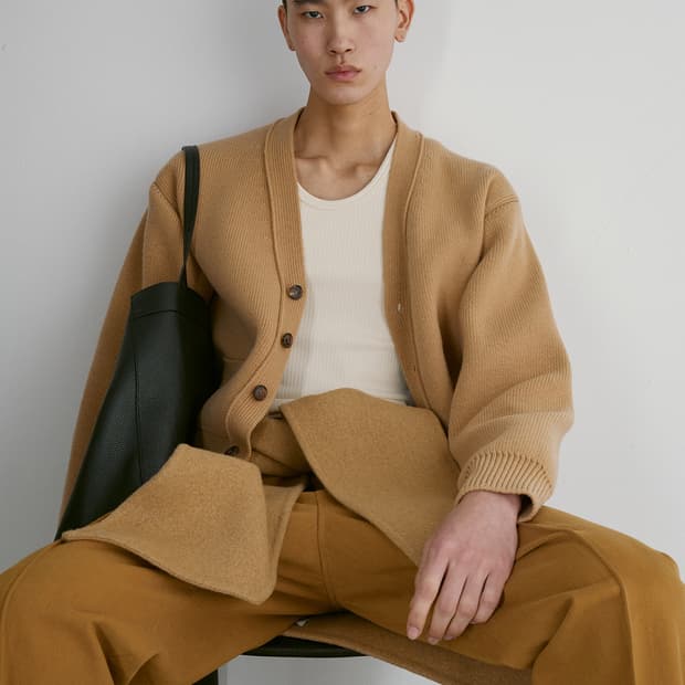 렉토 24F/W 러스 컴팩트 니트 가디건 카멜