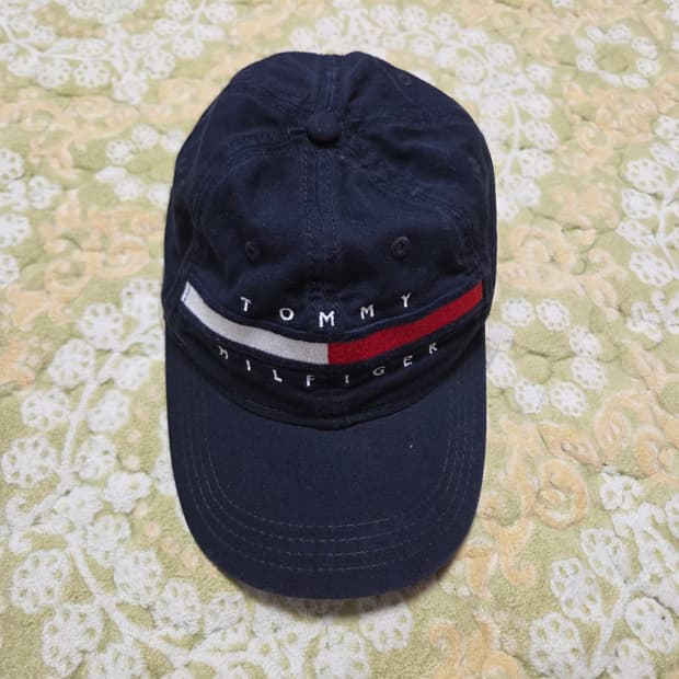 타미힐피거 네이비 볼캡