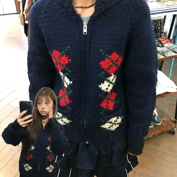 🌹네이비 자수 코위찬 집업 (Made In Canada)🌹 