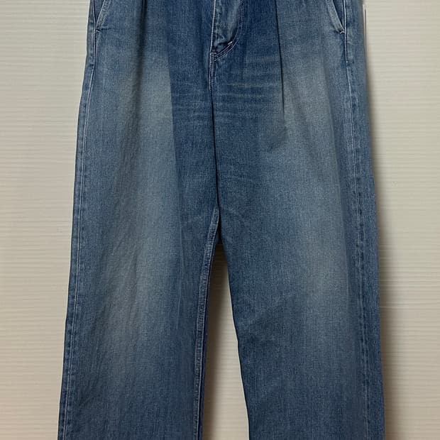 그라프페이퍼 셀비지 데님 투턱 팬츠 2사이즈 판매합니다