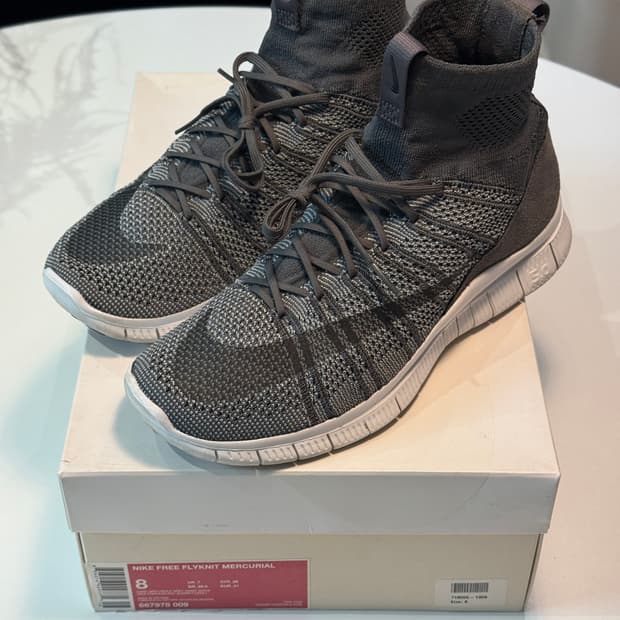 [260] 나이키 슈퍼플라이 머큐리얼 다크 그레이