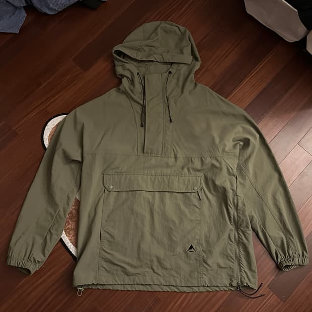 네파 아노락 후드 카키 바람막이