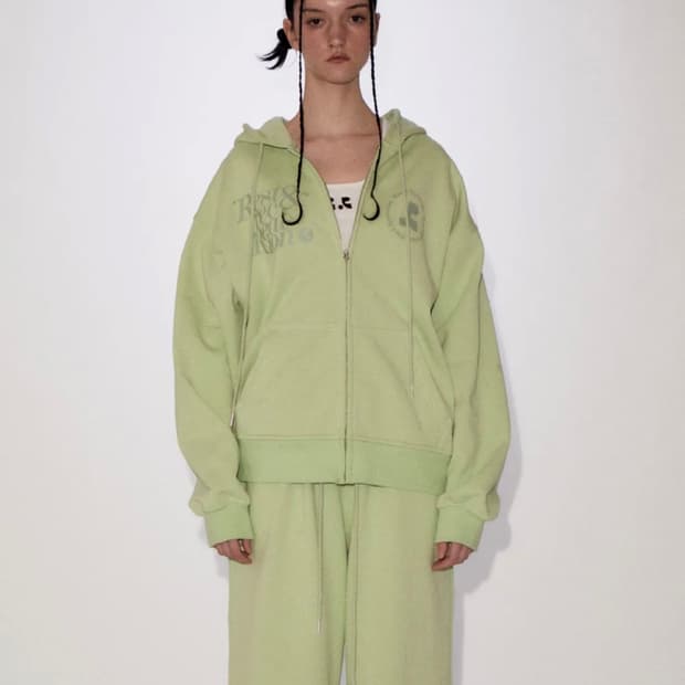 레스트앤레크레이션 로고 스티치 후드집업 옐로그린