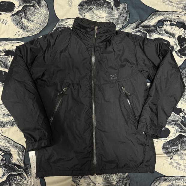 미즈노 재팬 다운 경량패딩 L사이즈