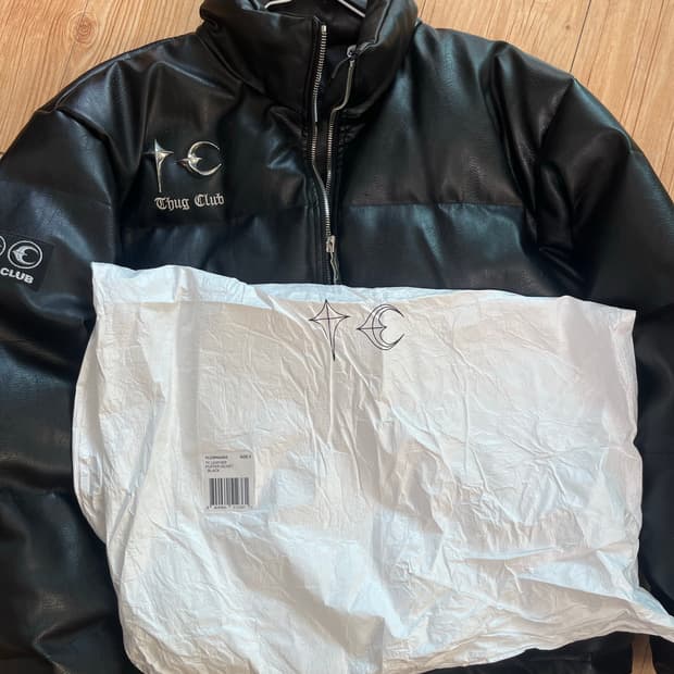 떠그 클럽 블랙 레더 패딩자켓 3