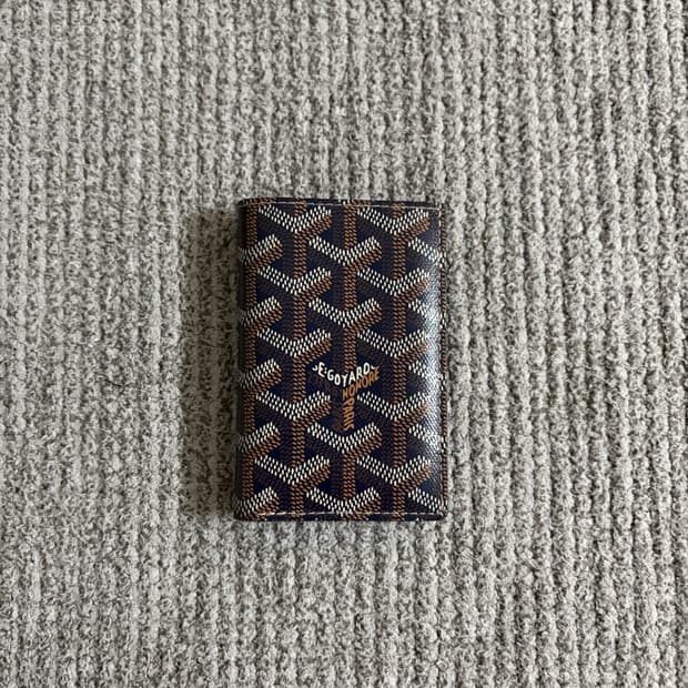 (새상품급) 고야드 생피에르 카드지갑 네이비