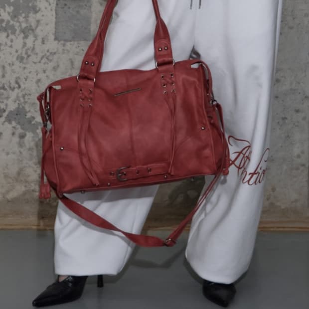 팬시클럽 벨티트 워싱 레더백 체리핑크 구해오,,,,,,,