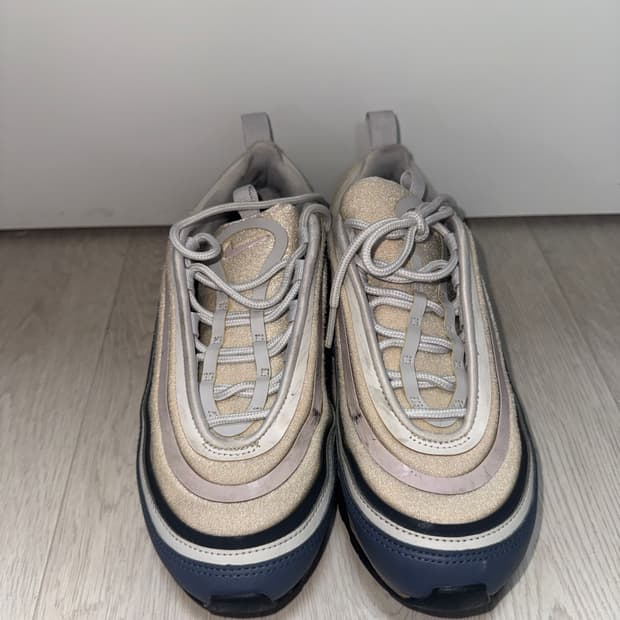 나이키 에어맥스 핑크 운동화