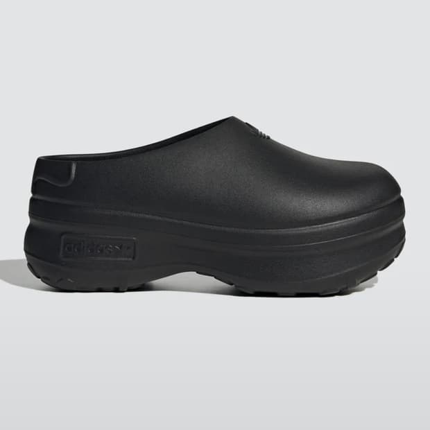 아디다스 아디폼 스탠 뮬 225