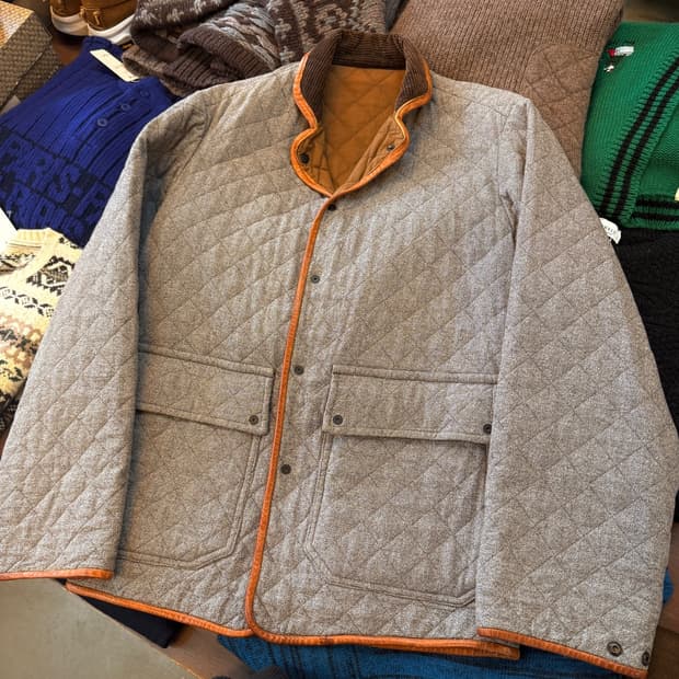 캐피탈 소가죽 트리밍 클래식 퀄팅 자켓