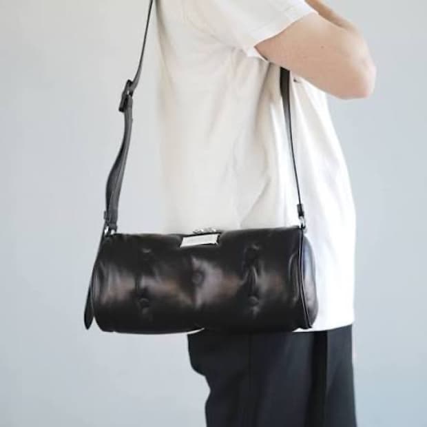 마르지엘라 글램 슬램 송아지가죽  필로우백