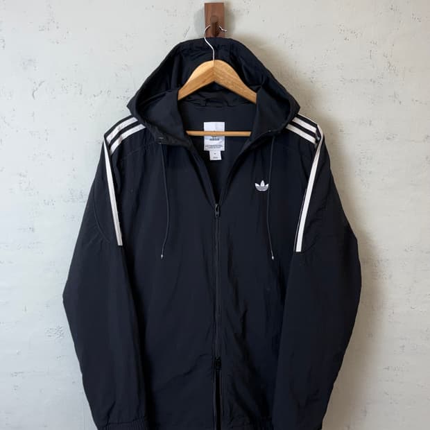 아디다스 파이어버드 신형 투웨이 삼선 바람막이 블랙