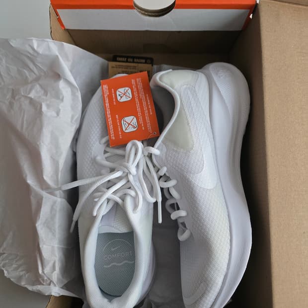 나이키 여성러닝화(245)