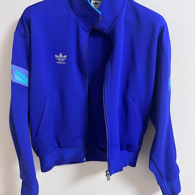 [m] 아디다스 퍼플 크롭 져지