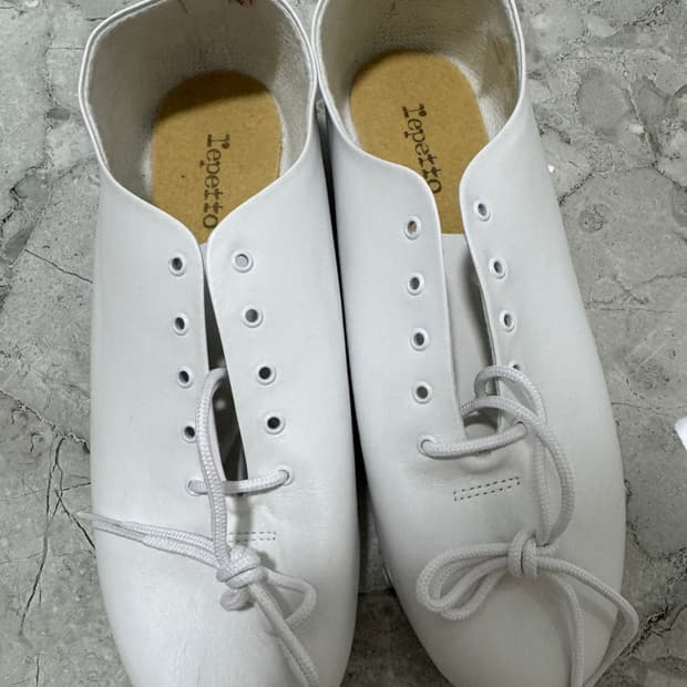 42) Repetto - jazz (White)