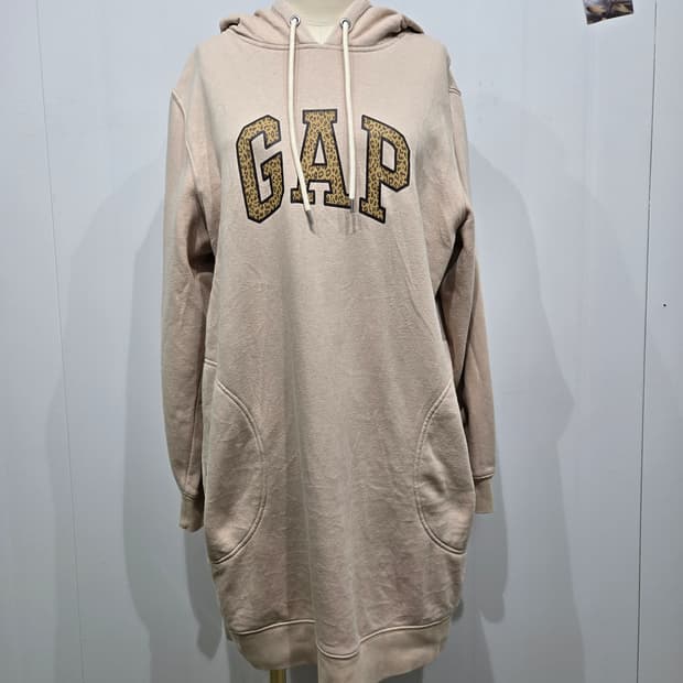 갭 레오파드 로고 후드 원피스