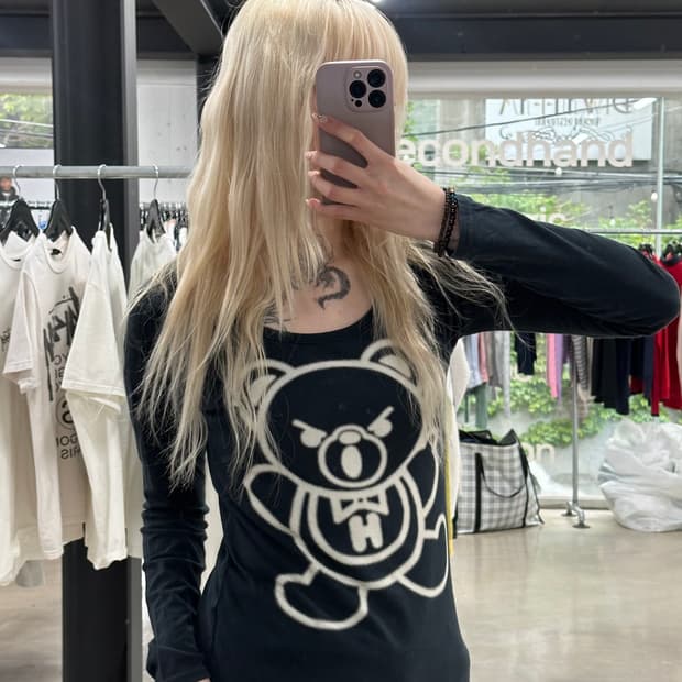 히스테릭 글래머 퍽베어 블랙 롱슬리브 긴팔티