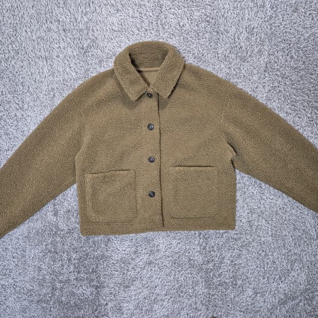 유니클로 여성 크롭 뽀글이 자켓 S