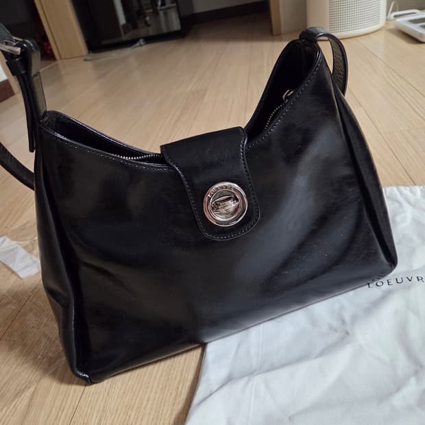 루에브르 삭드 퐁텐느 라지블랙 판매(3회 사용)