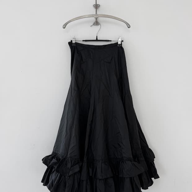 frill long skirt
