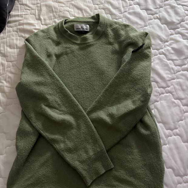 스톤아일랜드 니트