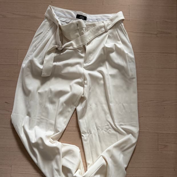 무신사 화이트 벨트슬랙스