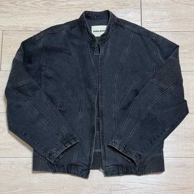 스모킹 페이드 데님 자켓 WASHED BLACK 