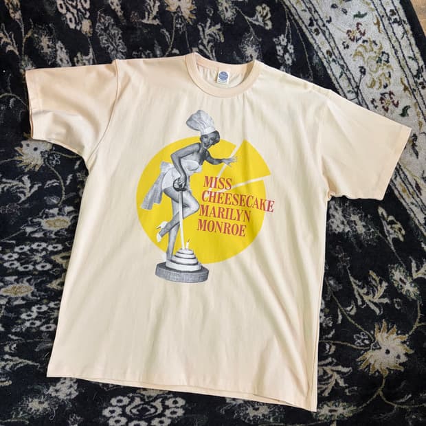 Toys Mccoy 토이즈맥코이 마릴린먼로 티셔츠