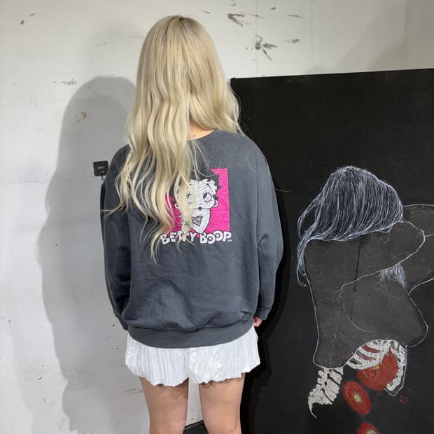 일본빈티지 베티붑 차콜 프린팅 오버핏 맨투맨