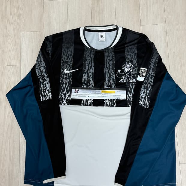 카브엠트 나이키 롱슬리브