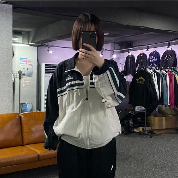 아디다스 00s 자수 스몰 로고 배색 코튼 바람막이 B2720