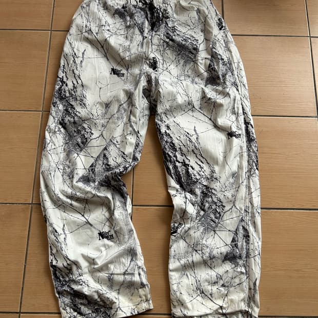 Game hide 리얼트리 리버시블팬츠