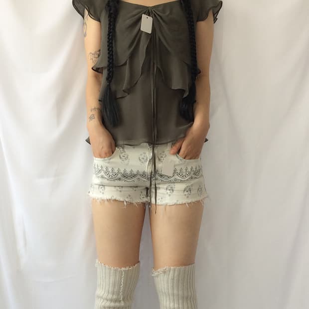 Layer point blouse