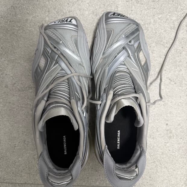 발렌시아가 타이렉스 42