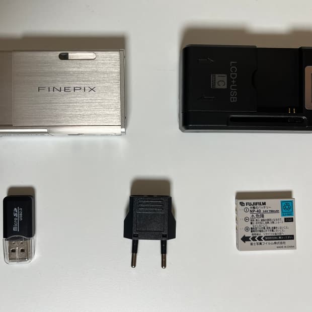 후지필름 FinePix Z2 실버 디지털카메라