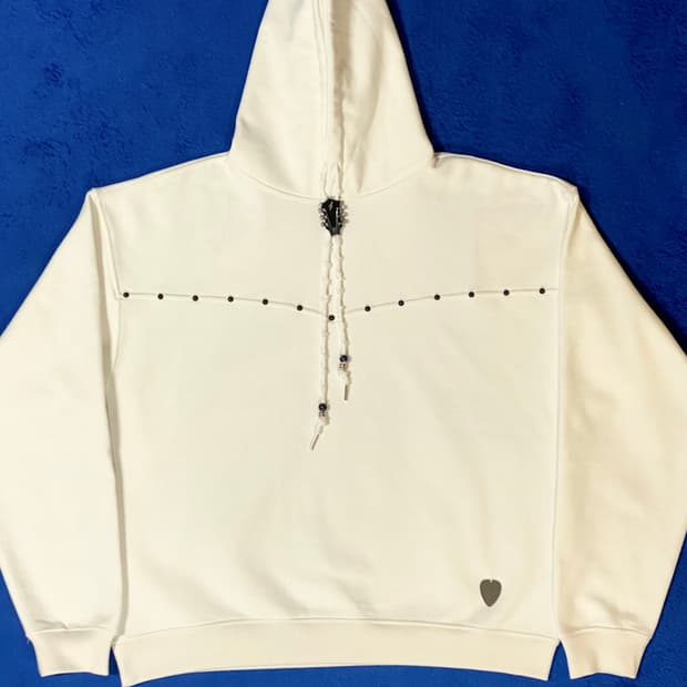 KEEMHII 킴히 기타 스터드 비즈 후드티 화이트 Free