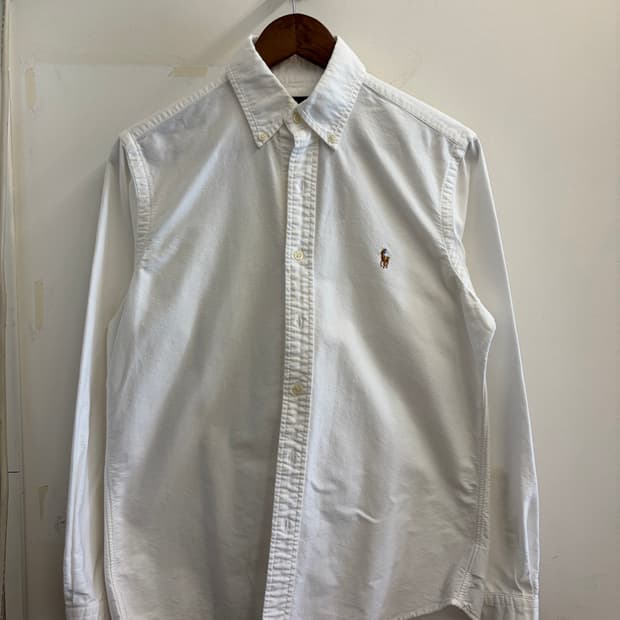 N253. 폴로 화이트 셔츠