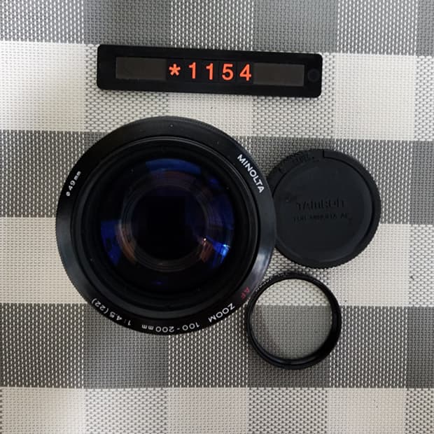 미놀타 AF 마운트 100-200mm 줌렌즈