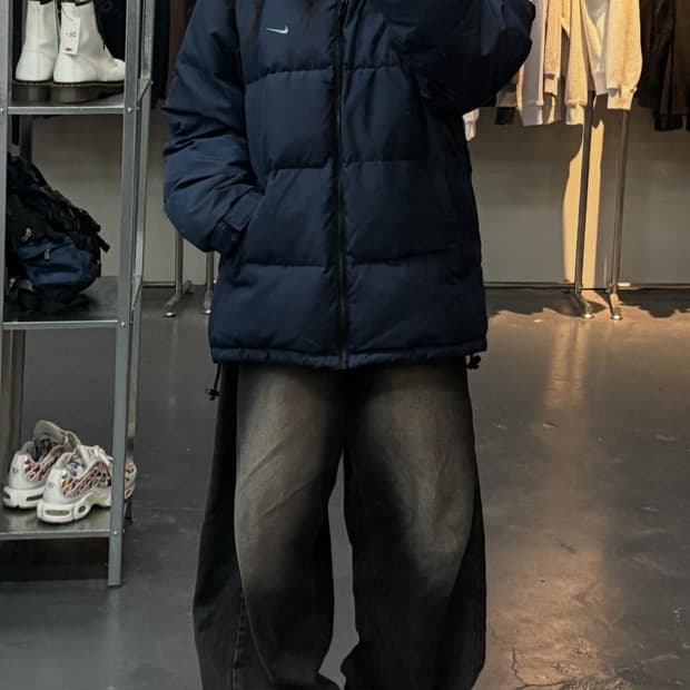 나이키 올드스쿨 덕다운 네이비 패딩 A2216