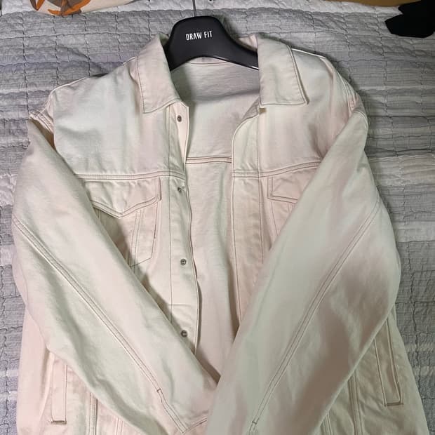 드로우핏 가먼트 워시드 히든 데님 자켓 cream색상