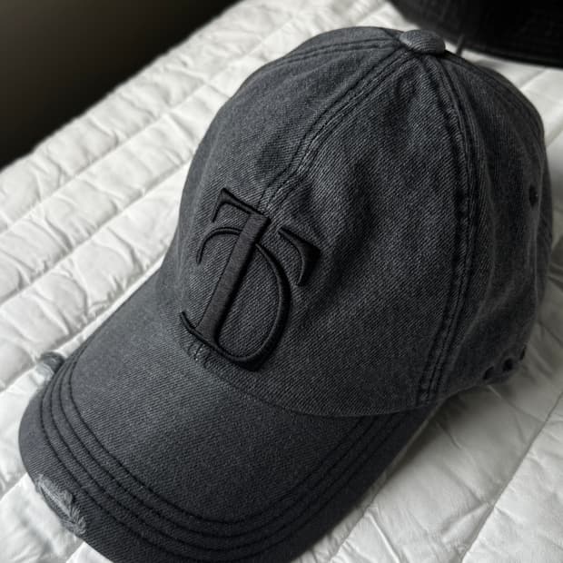 (거의새상품) 트리밍버드 볼캡 차콜 단종템